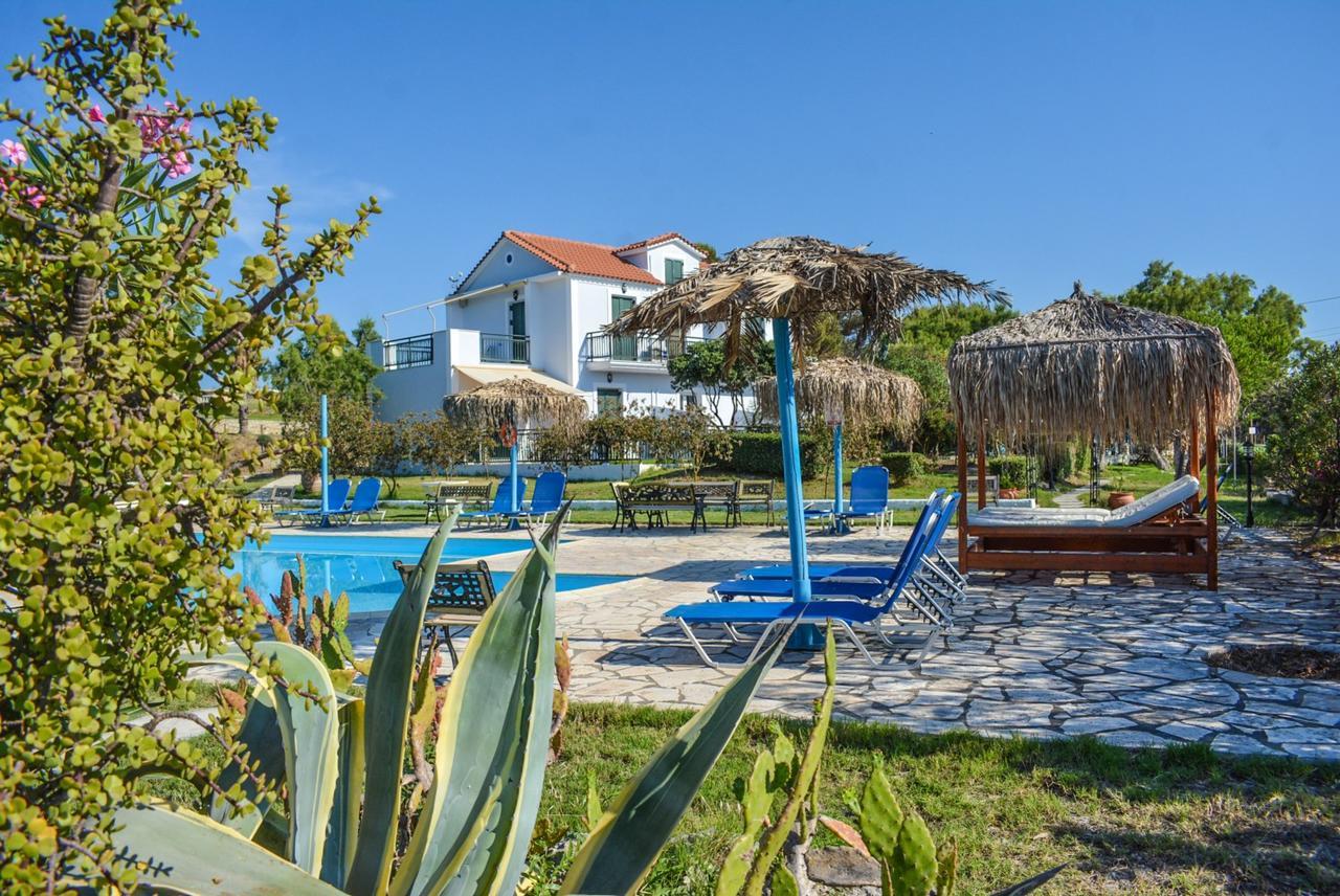 XI Village Xi Beach Kültér fotó